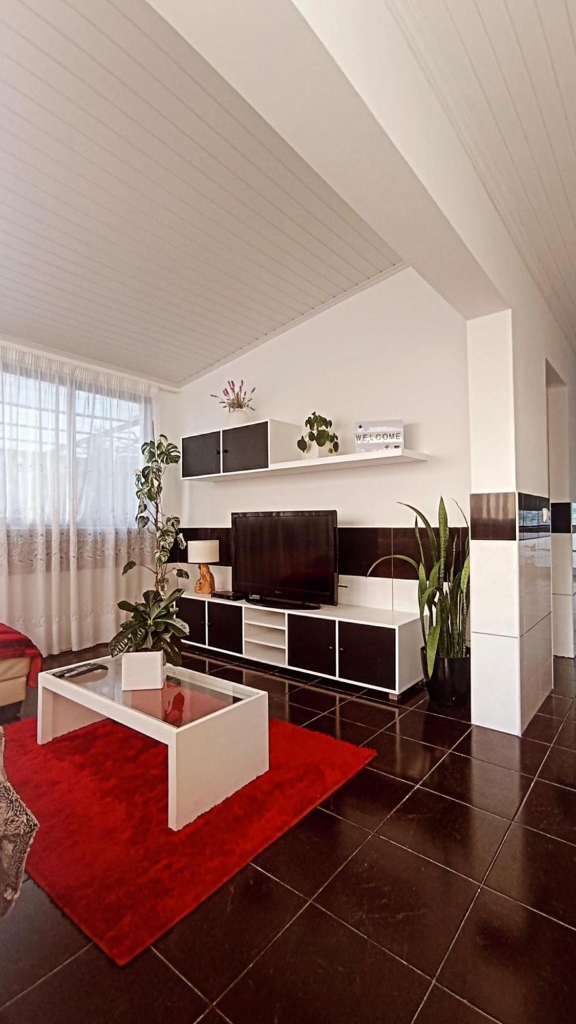 Kanela Guest House Machico  Extérieur photo